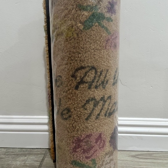 Taylor Swift Acoustic Piano Long Live Rug - Picture 2 of 2